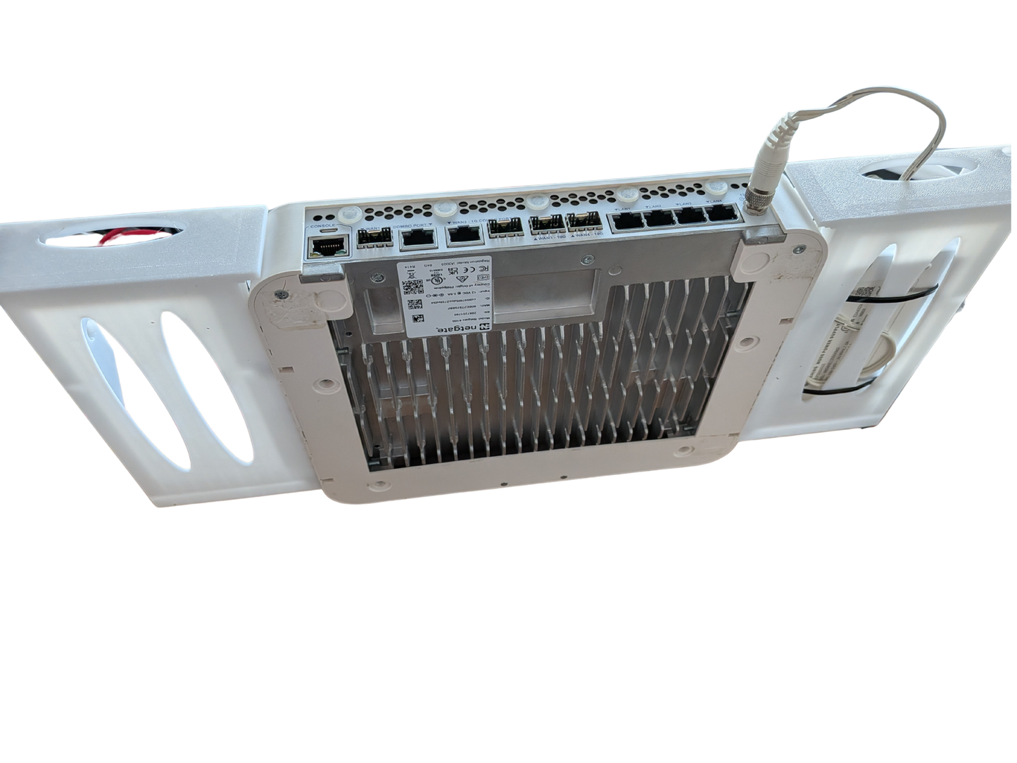 Kit Rack 1U per Netgate 6100 BASE e MAX – Staffa Montaggio Rack 19" Stampata 3D